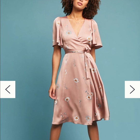 Nwt🌺Anthropologie printed wrap dress size L - Picture 2 of 3